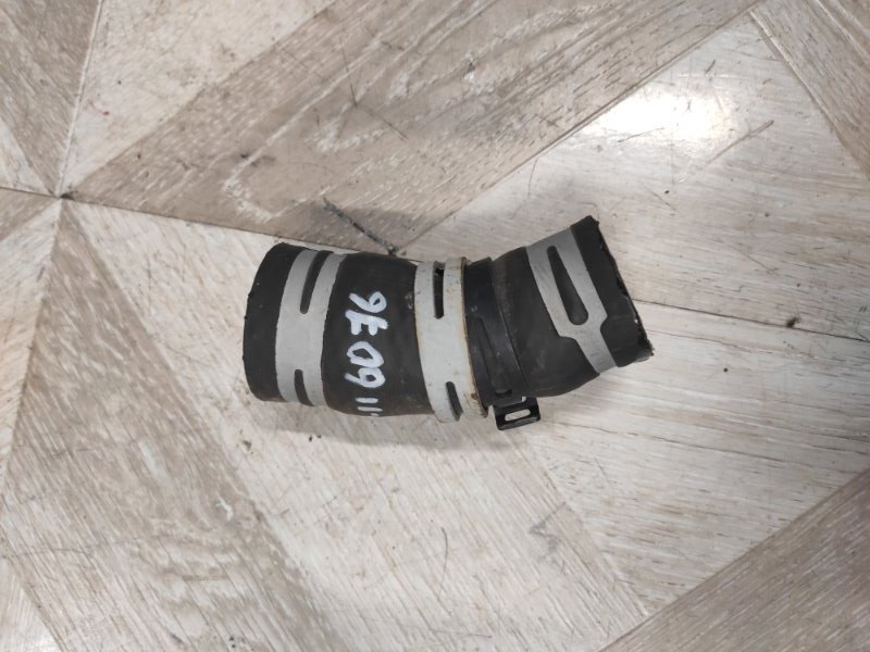 Патрубок системы охлаждения, Молоково