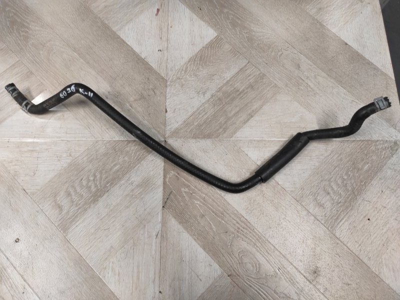 Патрубок системы охлаждения, 500 рублей, Молоково