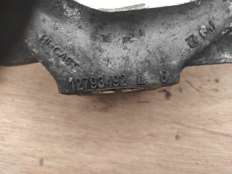 Кулак поворотный, 3000 рублей, Молоково