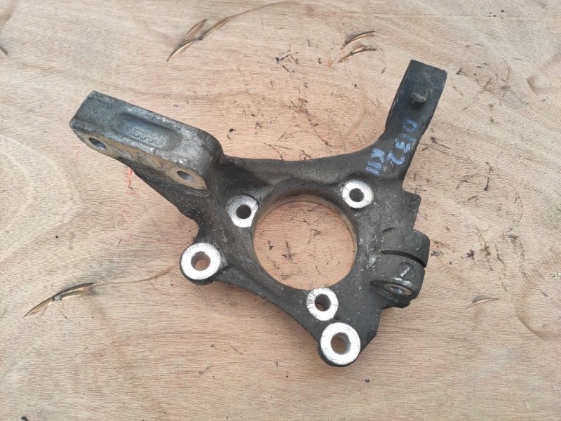 Кулак поворотный, 3000 рублей, Молоково