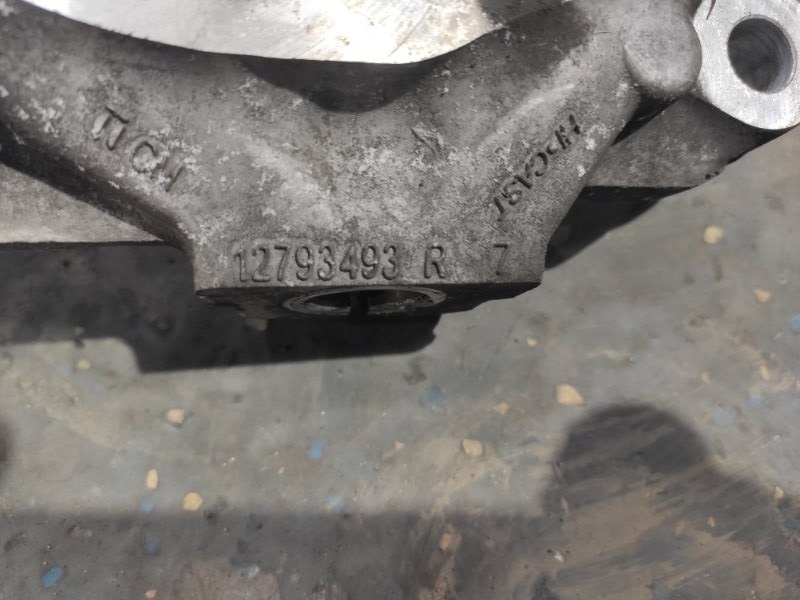 Кулак поворотный, 3000 рублей, Молоково