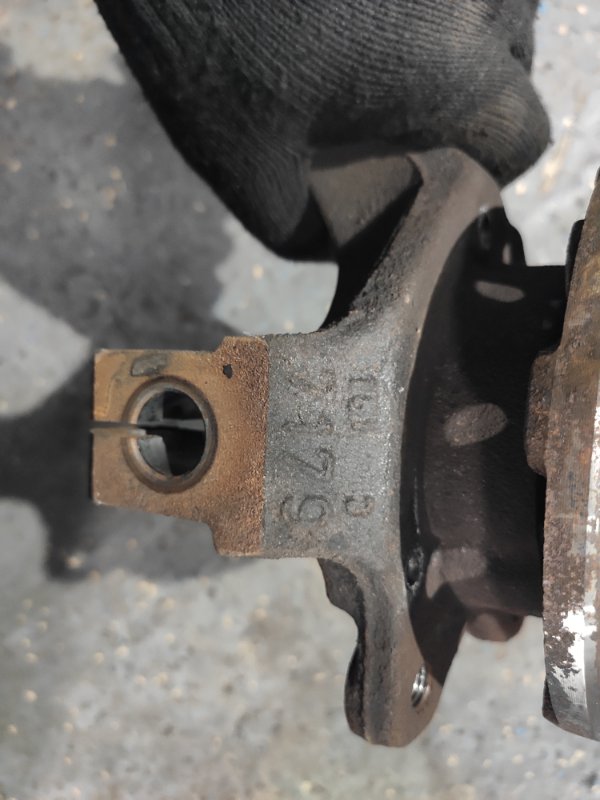 Кулак поворотный, 4000 рублей, Молоково