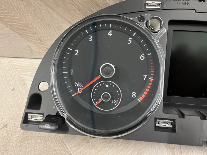 Панель приборов, 6500 рублей, Молоково