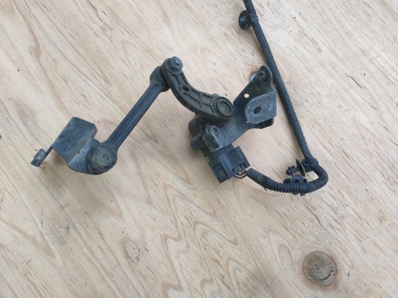 Датчик высоты дорожного просвета, 3000 рублей, Молоково