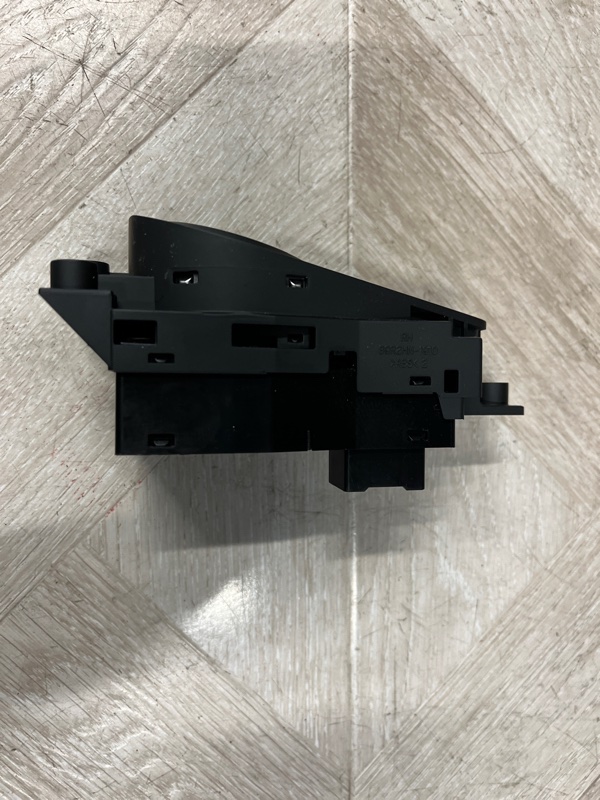 Кнопка стояночного тормоза, 2500 рублей, Молоково