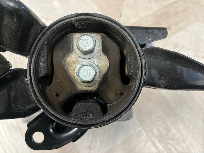 Подушка двигателя, 4000 рублей, Молоково