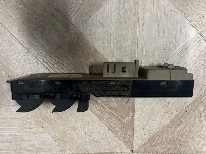 Блок управления стеклоподъемниками, 3500 рублей, Молоково