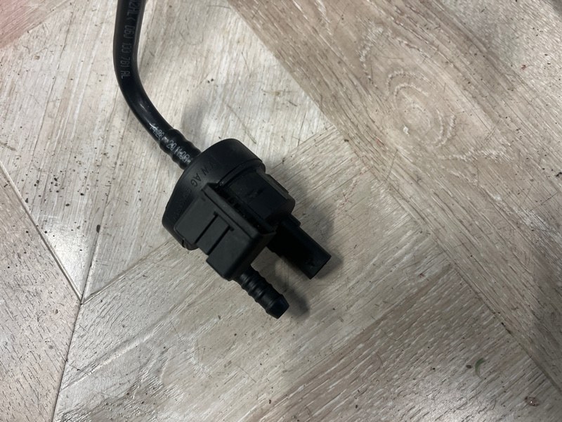 Клапан вентиляции топливного бака, 1500 рублей, Молоково