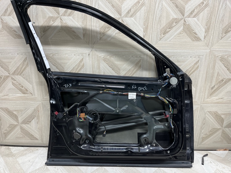 Дверь боковая, 19000 рублей, Молоково