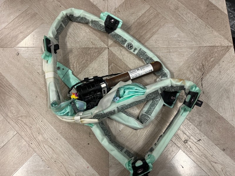 Подушка безопасности боковая, 1000 рублей, Молоково