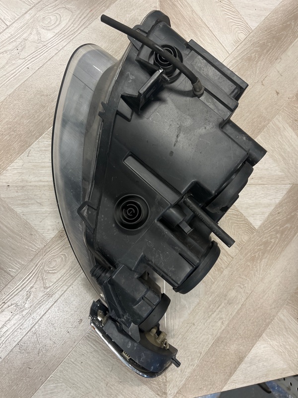 Фара галогеновая, 9000 рублей, Молоково