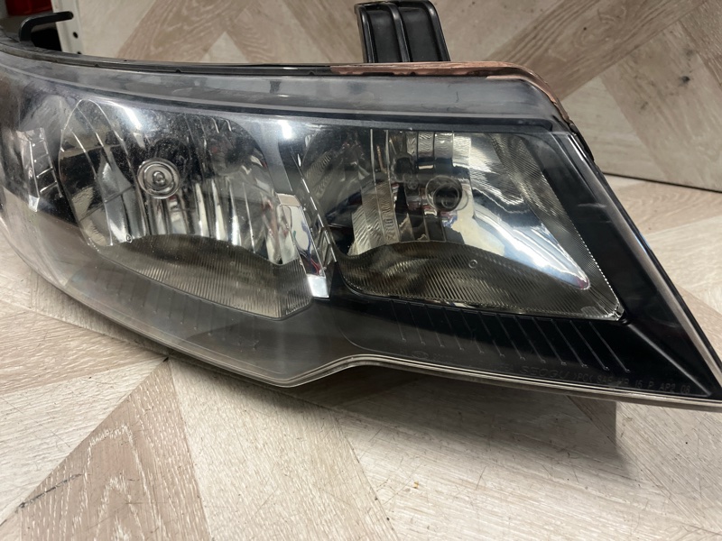 Фара галогеновая, 8500 рублей, Молоково