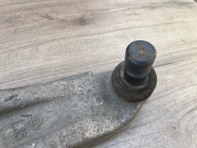 Рычаг подвески нижний, 5000 рублей, Молоково