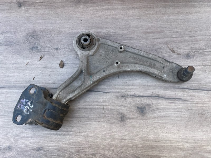 Рычаг подвески нижний, 5000 рублей, Молоково