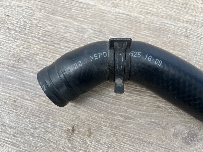 Патрубок радиатора, 1500 рублей, Молоково