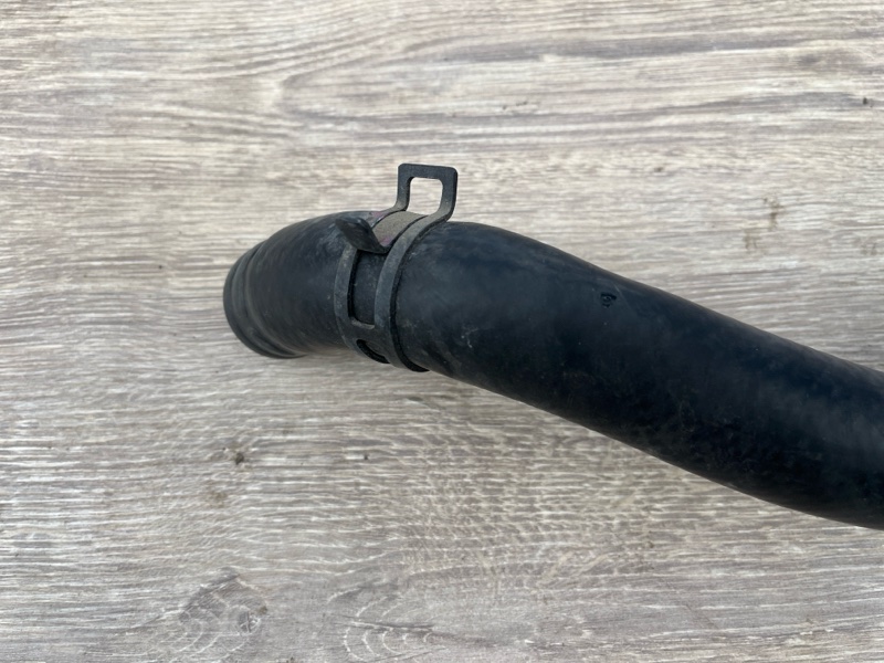 Патрубок радиатора, 2000 рублей, Молоково