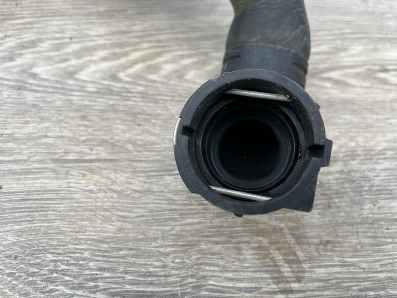 Патрубок системы охлаждения, 1500 рублей, Молоково