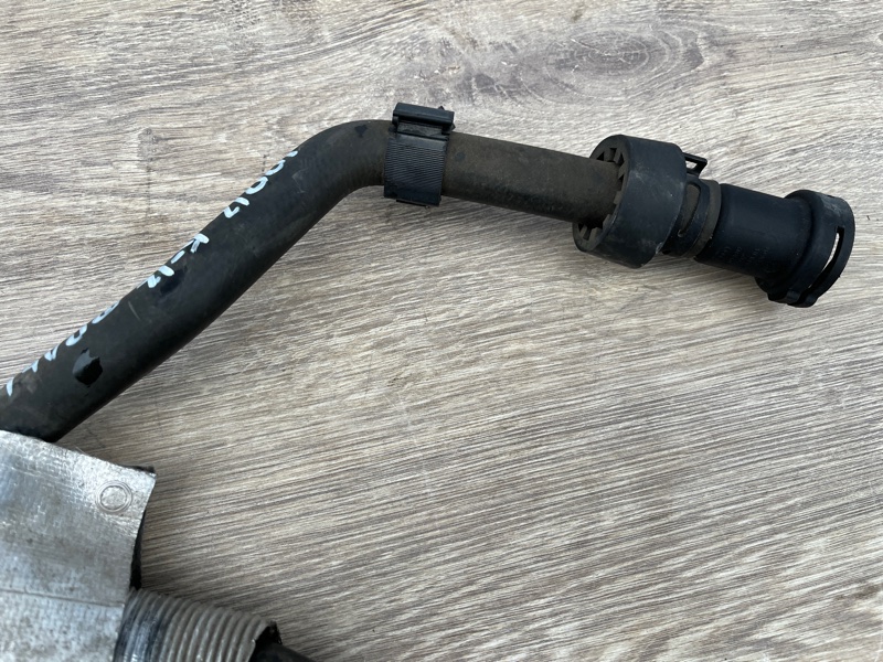 Патрубок системы охлаждения, 2100 рублей, Молоково