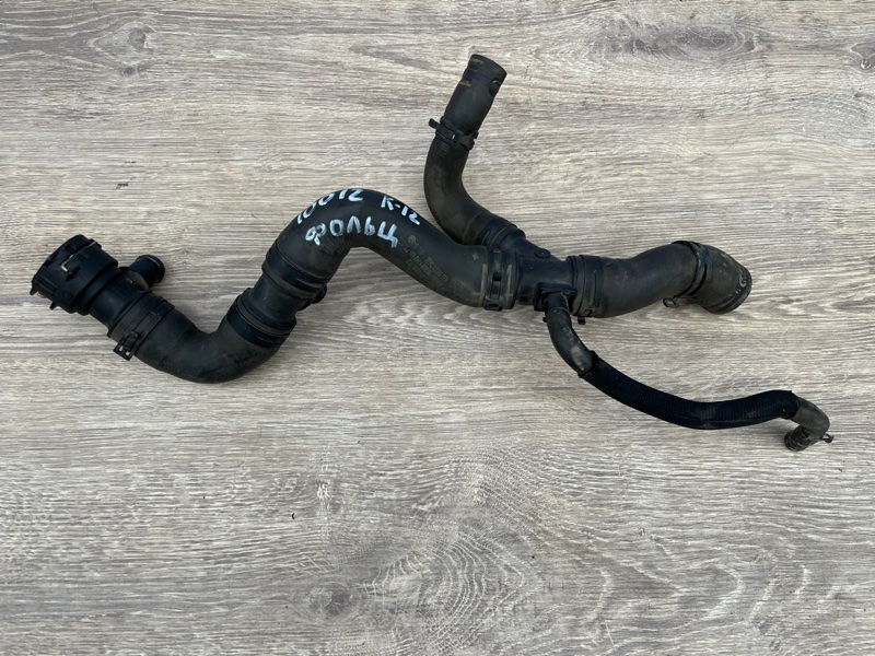 Тройник системы охлаждения, 4100 рублей, Молоково