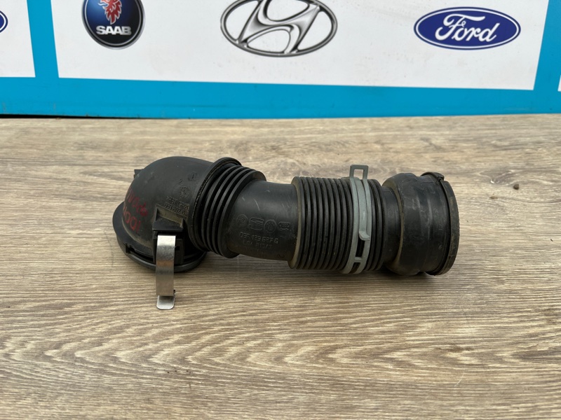 Патрубок воздушного фильтра, 1900 рублей, Молоково