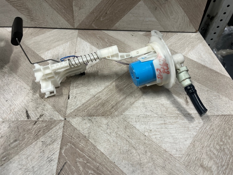 Датчик уровня топлива, 3500 рублей, Молоково