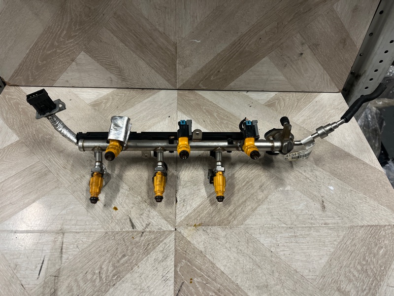 Форсунка топливная, 15000 рублей, Молоково