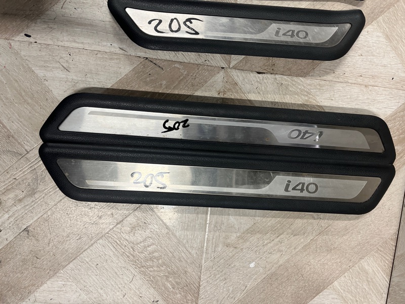 Накладка на порог салона, 5000 рублей, Молоково