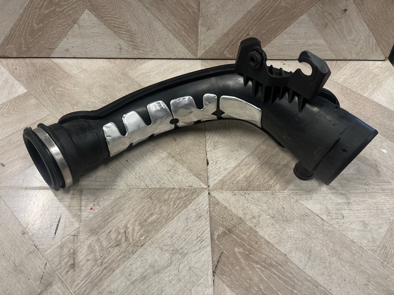 Патрубок воздушного фильтра, 3500 рублей, Молоково