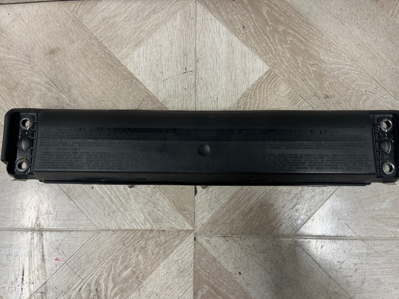 Подушка безопасности в колени, 5500 рублей, Молоково