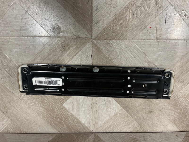 Подушка безопасности в колени, 5500 рублей, Молоково