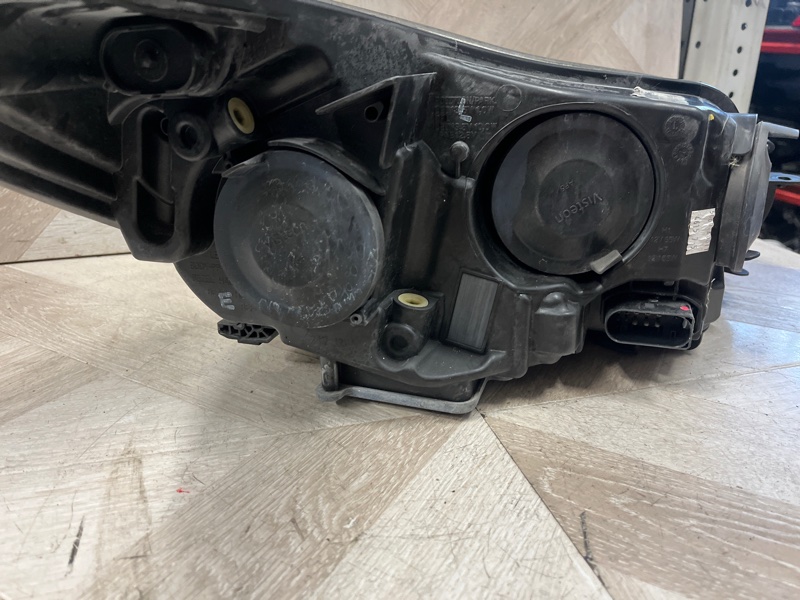 Фара ксеноновая, 30000 рублей, Молоково