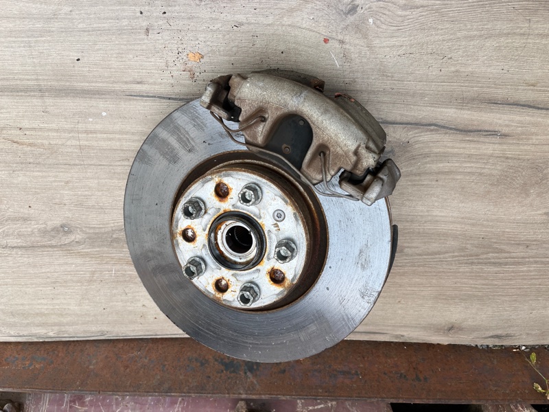 Кулак поворотный, 7500 рублей, Молоково