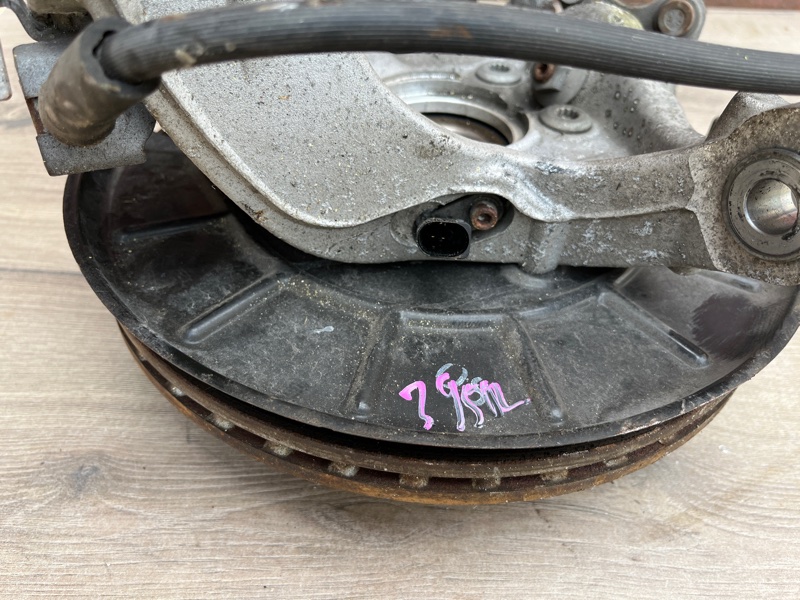 Кулак поворотный, 7500 рублей, Молоково