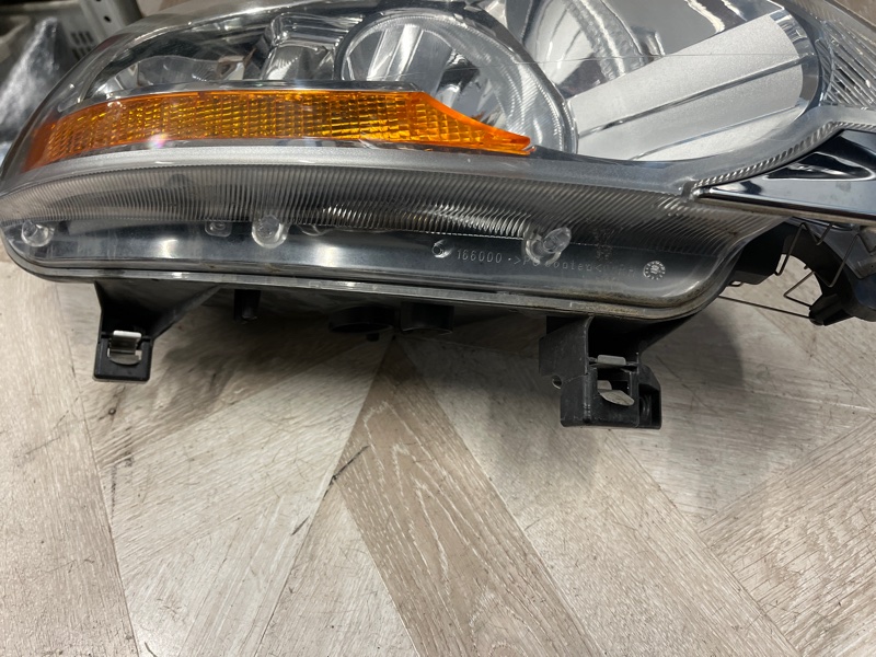 Фара галогеновая, 10500 рублей, Молоково