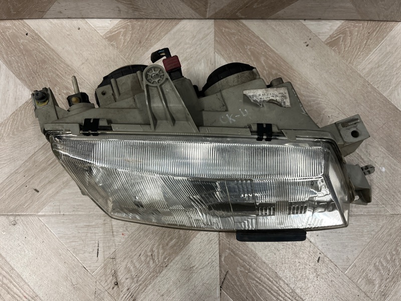 Фара галогеновая, 6000 рублей, Молоково