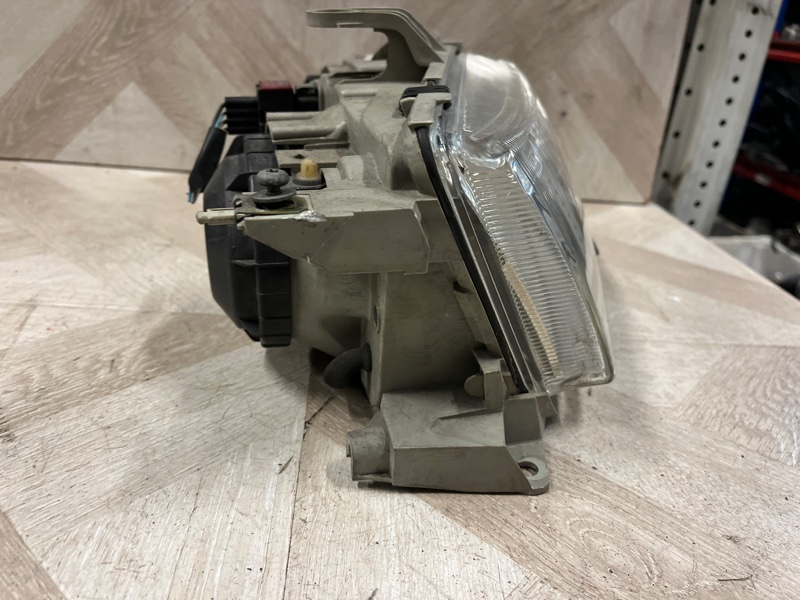 Фара галогеновая, 6000 рублей, Молоково