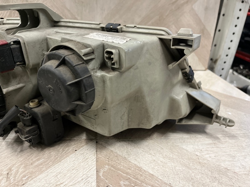 Фара галогеновая, 6000 рублей, Молоково