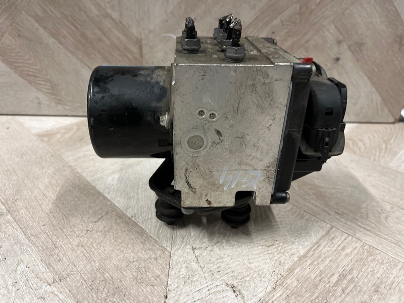 Блок ABS, 3000 рублей, Молоково