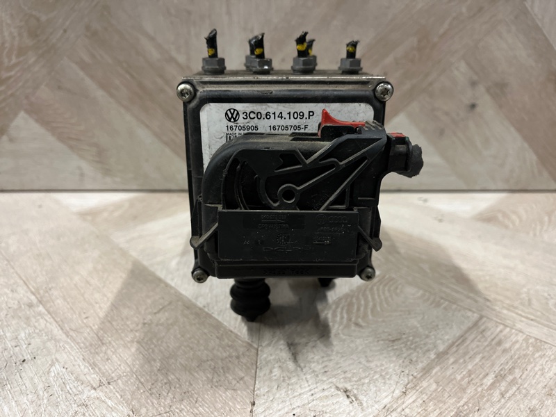 Блок ABS, 3000 рублей, Молоково