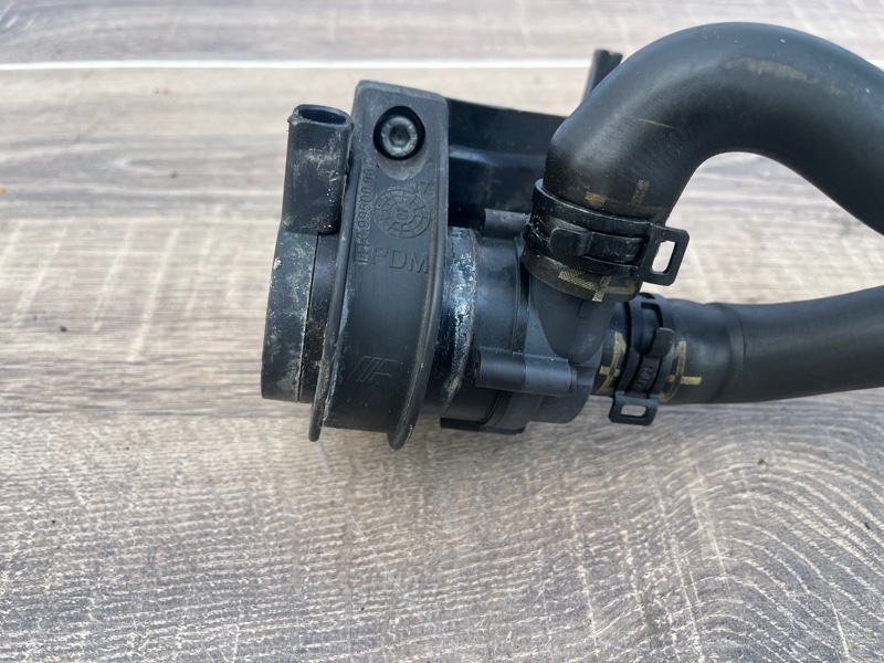 Патрубок системы охлаждения, 4000 рублей, Молоково