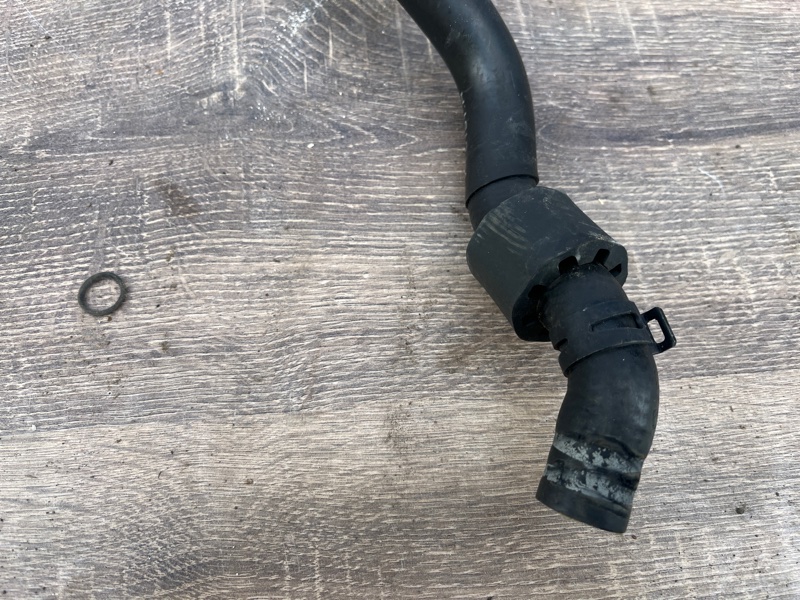 Патрубок системы охлаждения, 3000 рублей, Молоково