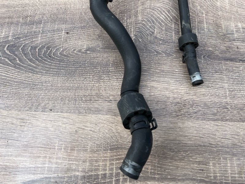 Патрубок системы охлаждения, 3000 рублей, Молоково