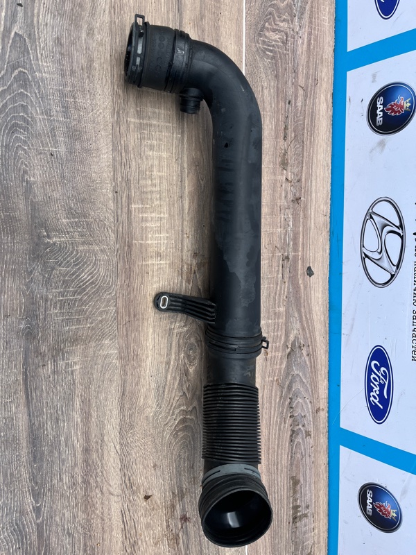 Патрубок воздушного фильтра, 1000 рублей, Молоково