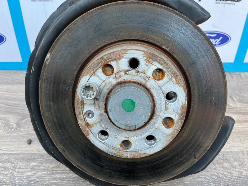 Кулак поворотный, 4000 рублей, Молоково