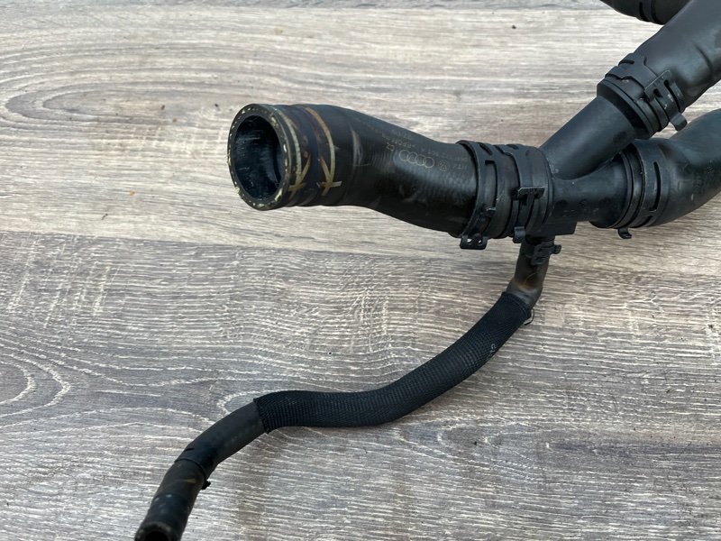 Патрубок системы охлаждения, 4000 рублей, Молоково