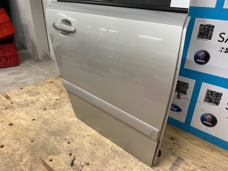 Дверь боковая, 12500 рублей, Молоково