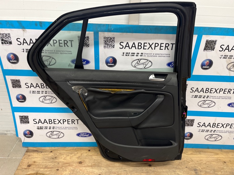 Дверь боковая, 17000 рублей, Молоково