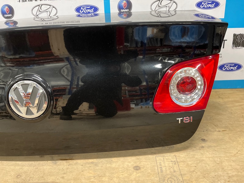 Крышка багажника, 14000 рублей, Молоково