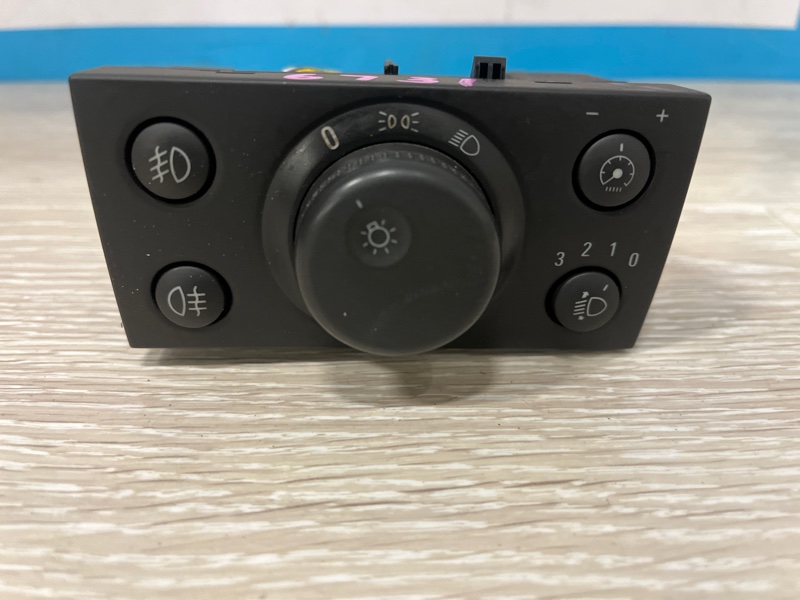 Блок управления светом, 2000 рублей, Молоково