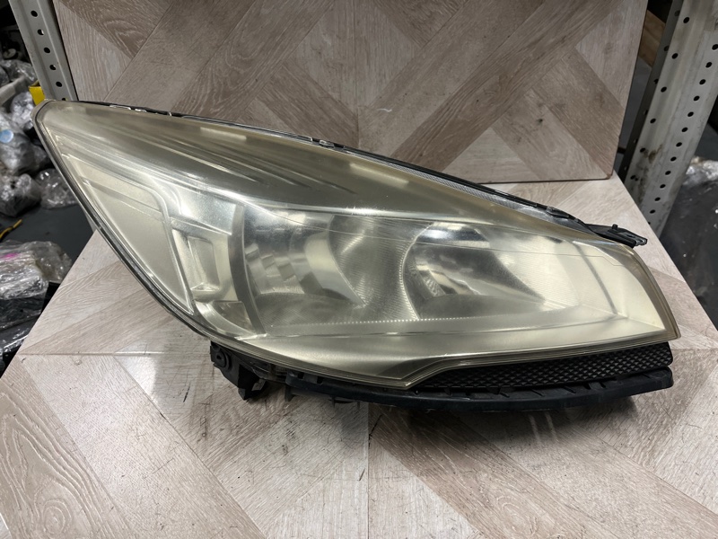 Фара галогеновая, 10500 рублей, Молоково